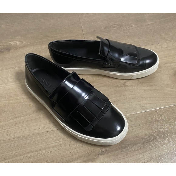 Vince‎ Coventry Black Patent Leather Slip On Kiltie Loafers Shoes Women's Size 6 - Picture 2 of 9